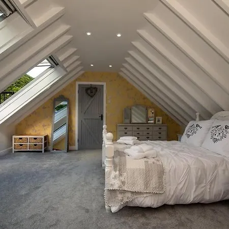 Holiday home Host & - Millfield
