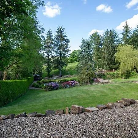 Holiday home Host & - Millfield *